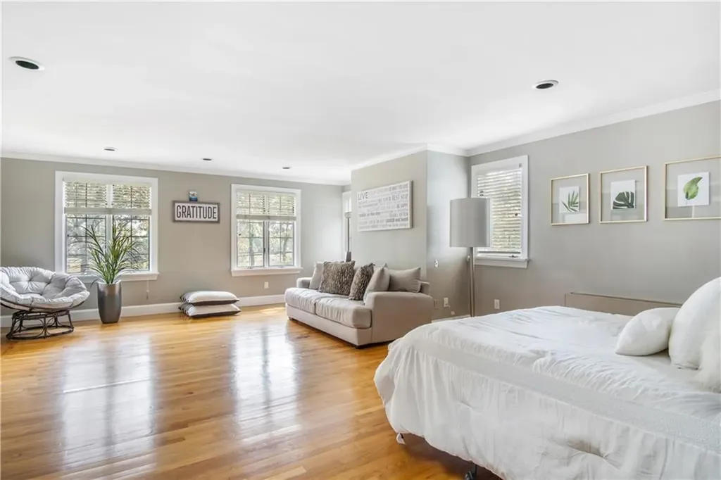 70 Cedar Bay Drive Warwick RI 02888