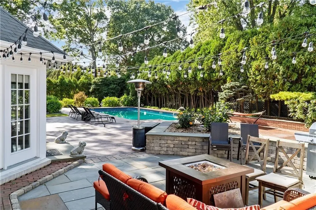 70 Cedar Bay Drive Warwick RI 02888