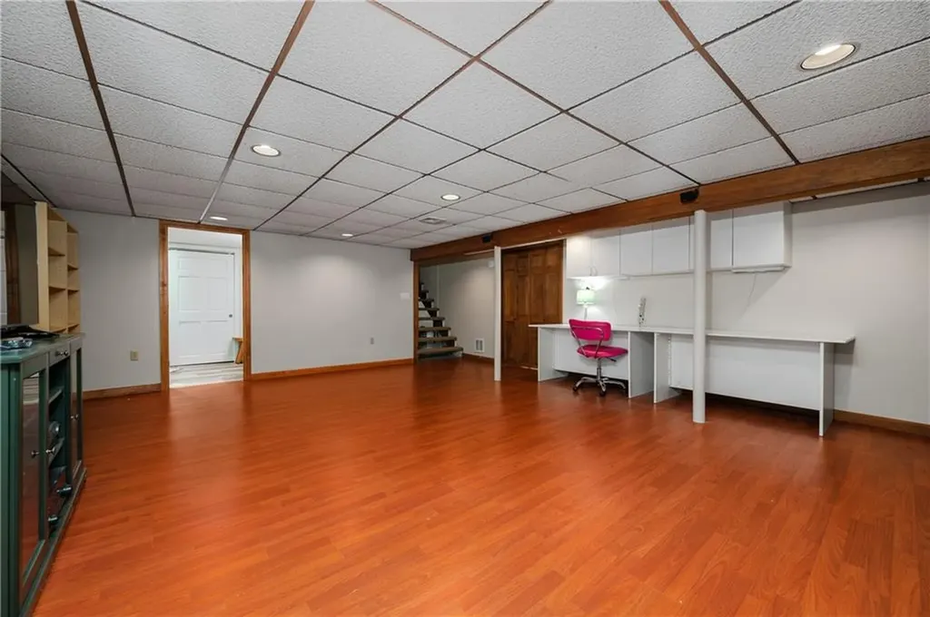 25 Sleepy Hollow Drive Cumberland RI 02864