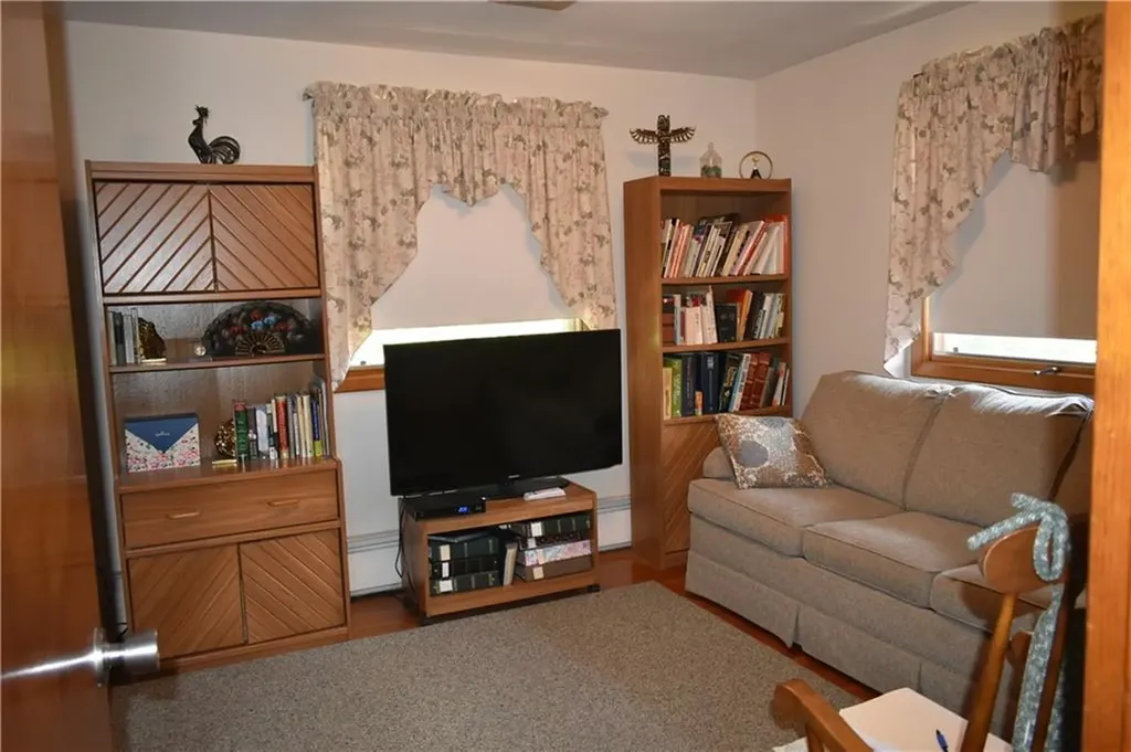 163 Chatham Street Providence RI 02904