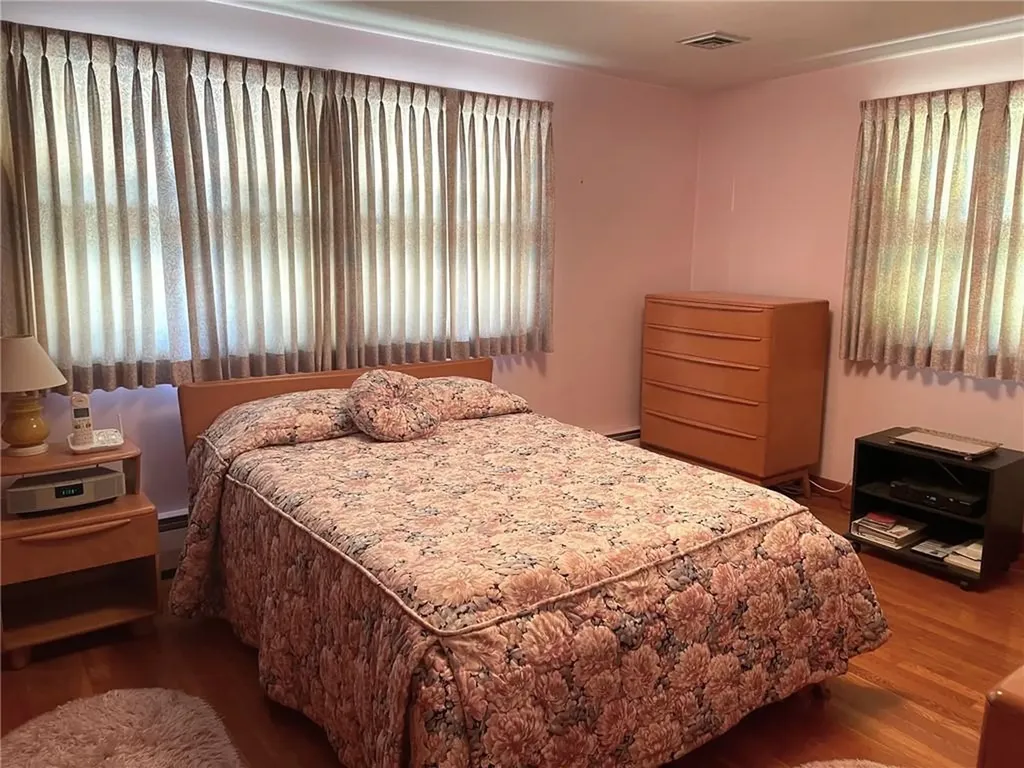 163 Chatham Street Providence RI 02904