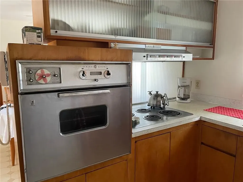 163 Chatham Street Providence RI 02904