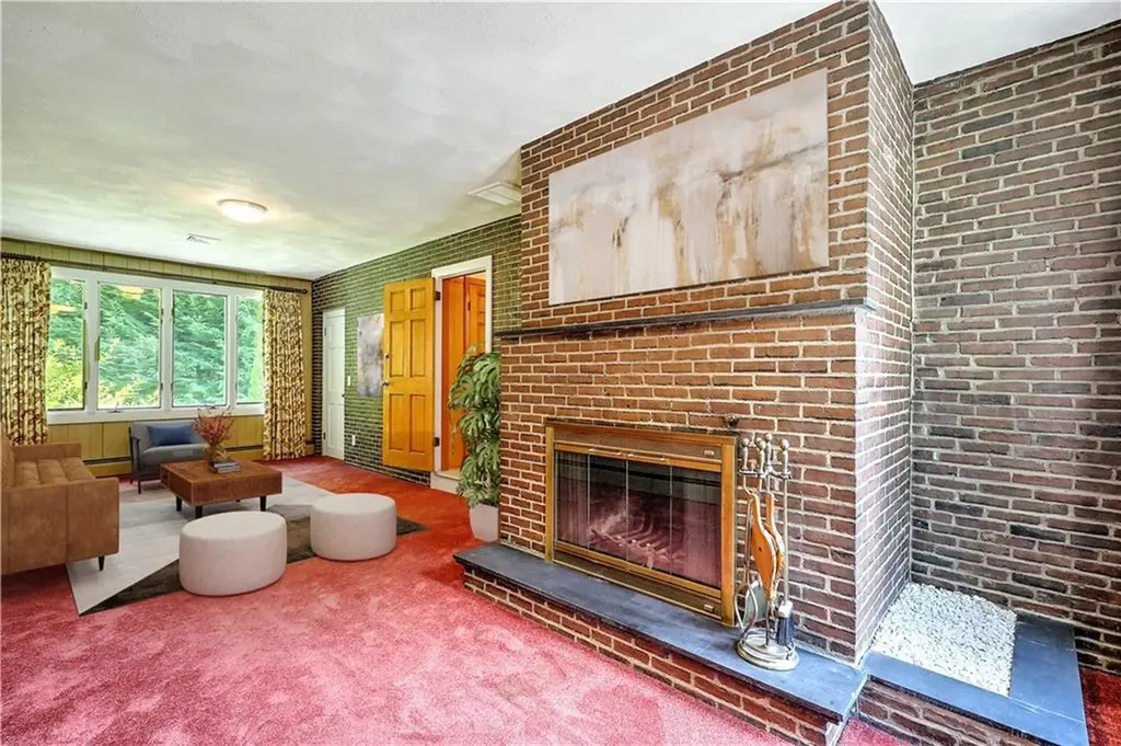 1 Southwick Drive Lincoln RI 02865