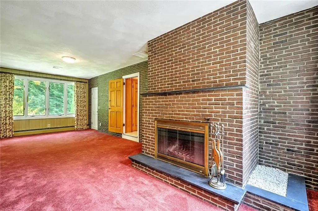 1 Southwick Drive Lincoln RI 02865
