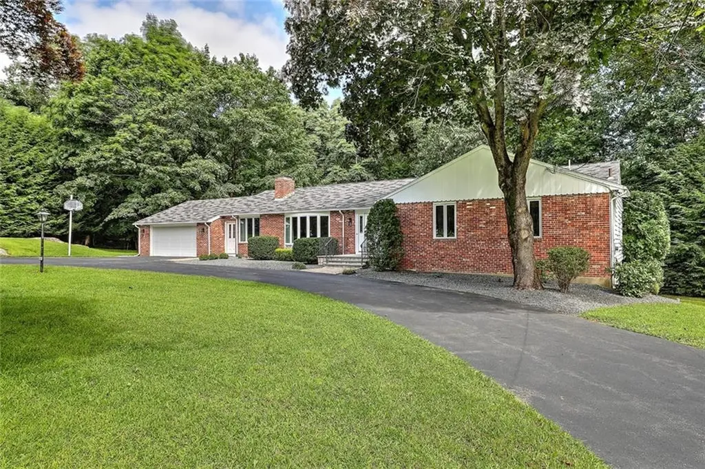 1 Southwick Drive Lincoln RI 02865