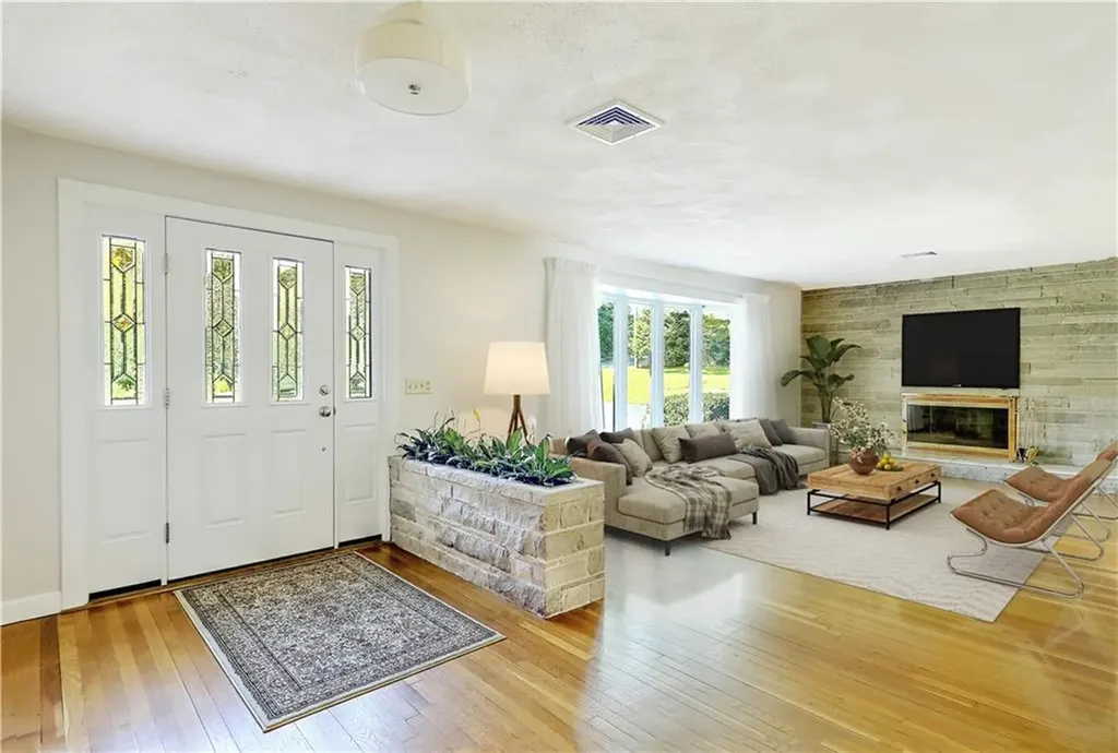1 Southwick Drive Lincoln RI 02865