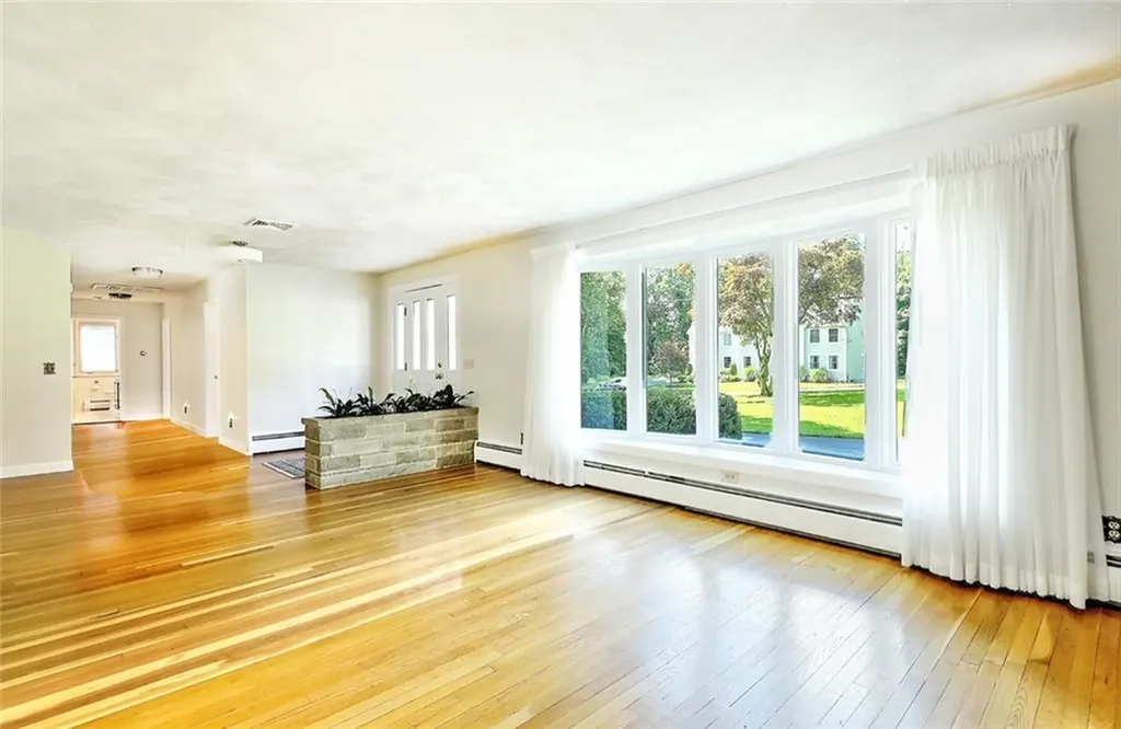 1 Southwick Drive Lincoln RI 02865