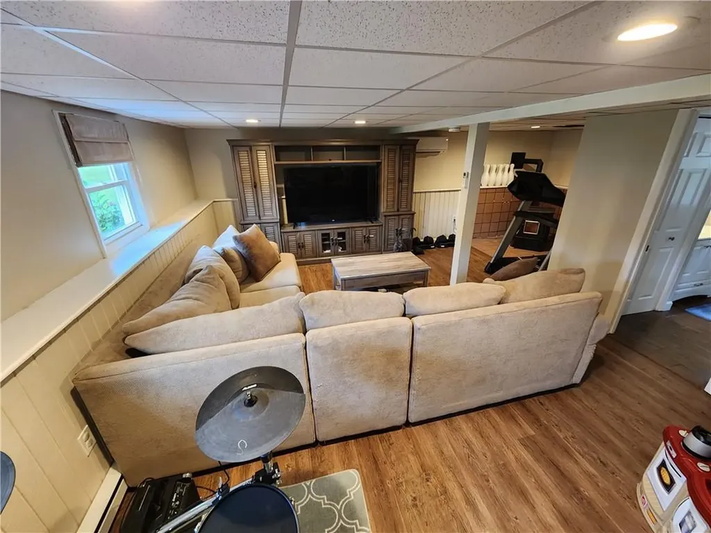 10 Robin Way Westerly RI 02891