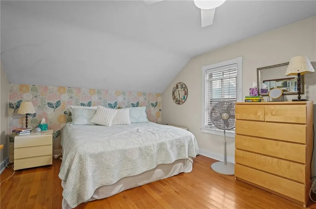 12 Hammond Street Newport RI 02840