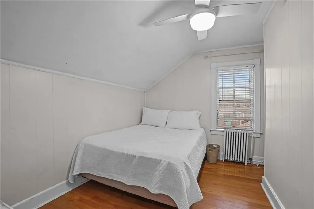 12 Hammond Street Newport RI 02840