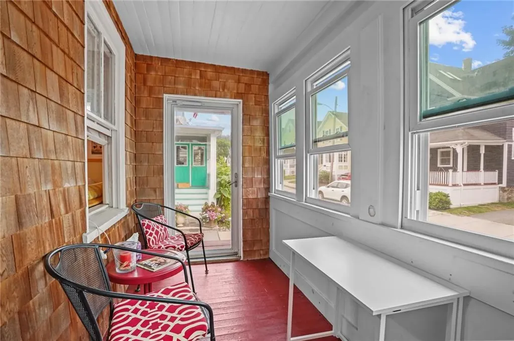 12 Hammond Street Newport RI 02840