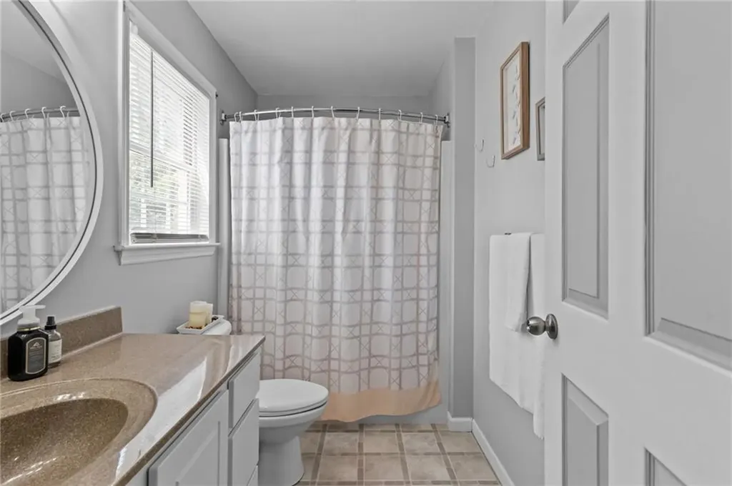 16 Carder Street Providence RI 02904