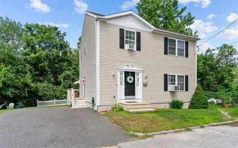 16 Carder Street Providence RI 02904