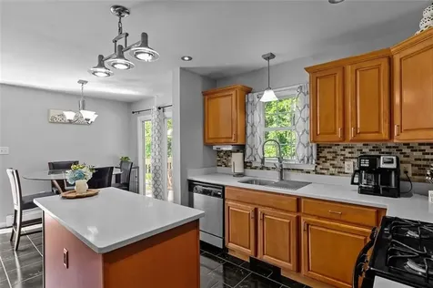 16 Carder Street Providence RI 02904