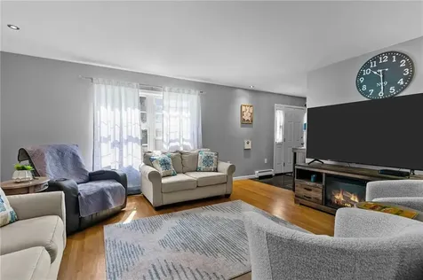 16 Carder Street Providence RI 02904