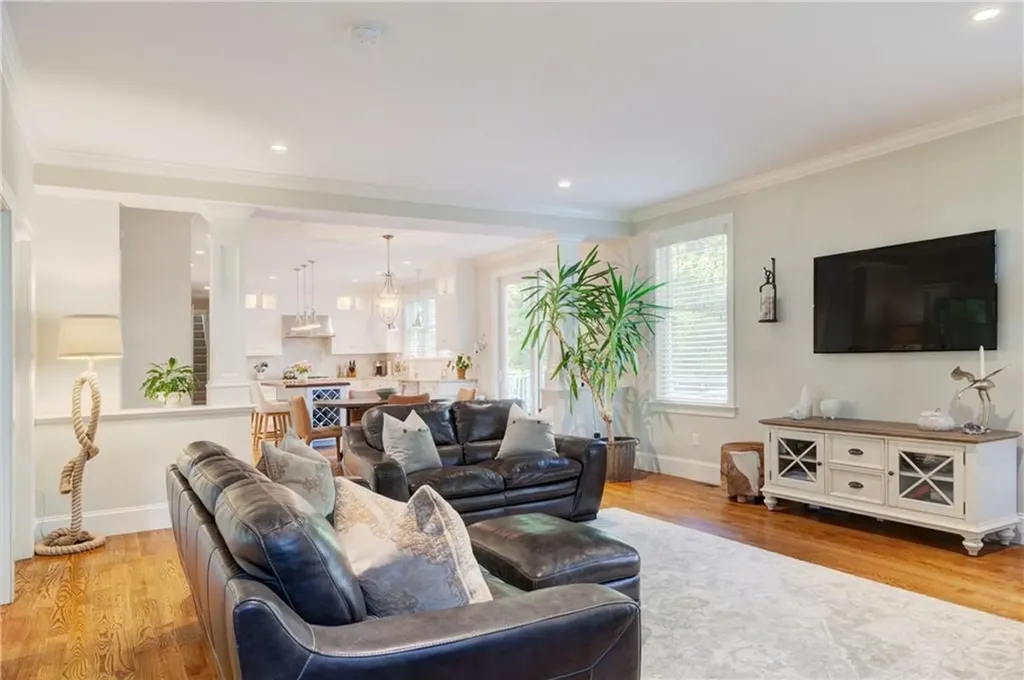 122 Mountain Laurel Lane Tiverton RI 02878