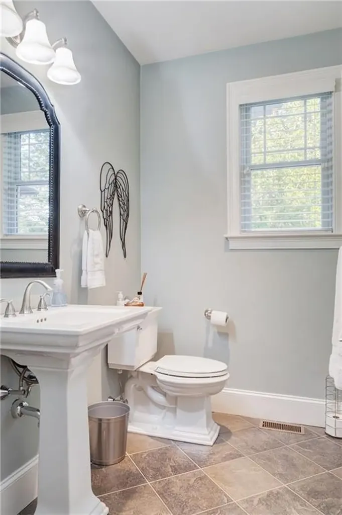 122 Mountain Laurel Lane Tiverton RI 02878