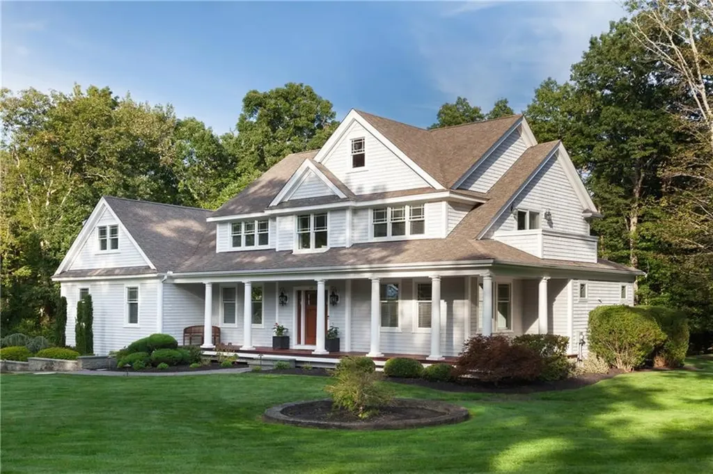 122 Mountain Laurel Lane Tiverton RI 02878
