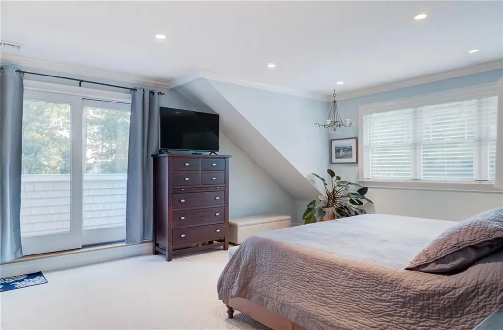 122 Mountain Laurel Lane Tiverton RI 02878