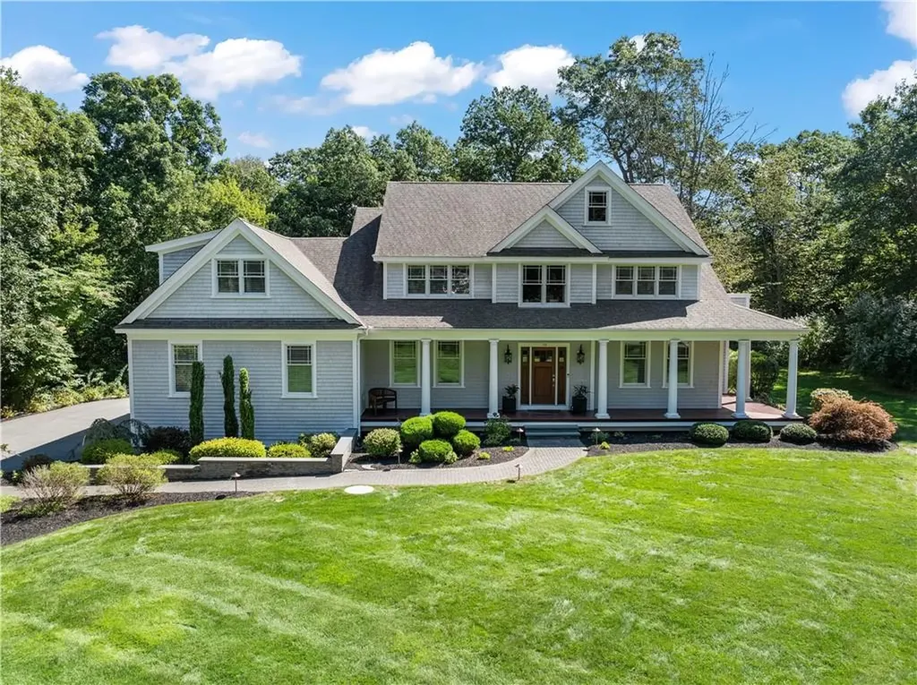 122 Mountain Laurel Lane Tiverton RI 02878