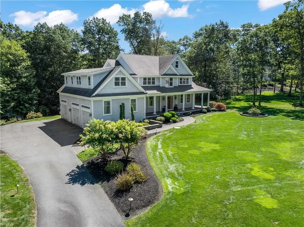 122 Mountain Laurel Lane Tiverton RI 02878
