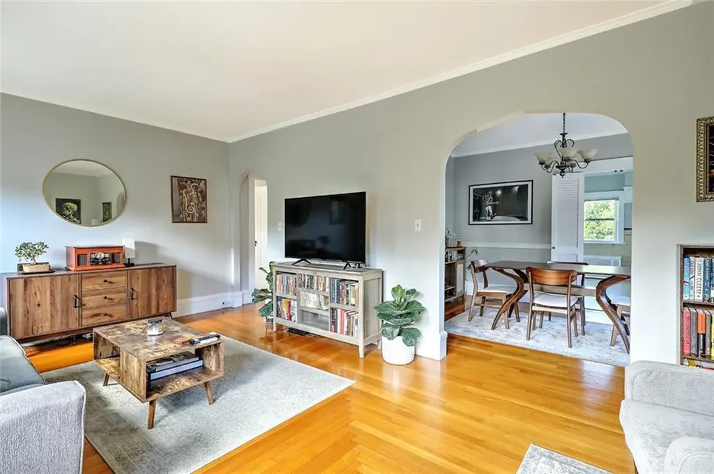 1004 Hope Street Providence RI 02906