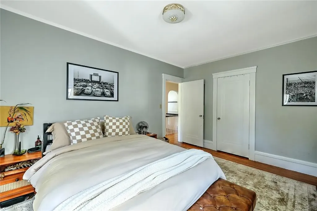 1004 Hope Street Providence RI 02906
