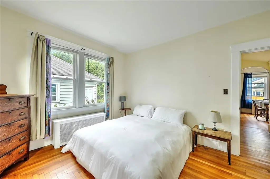 1004 Hope Street Providence RI 02906