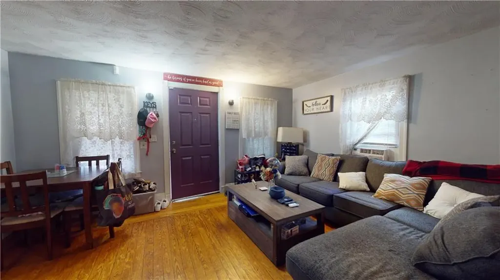 24 Oneil Street Providence RI 02904