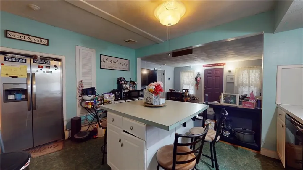 24 Oneil Street Providence RI 02904