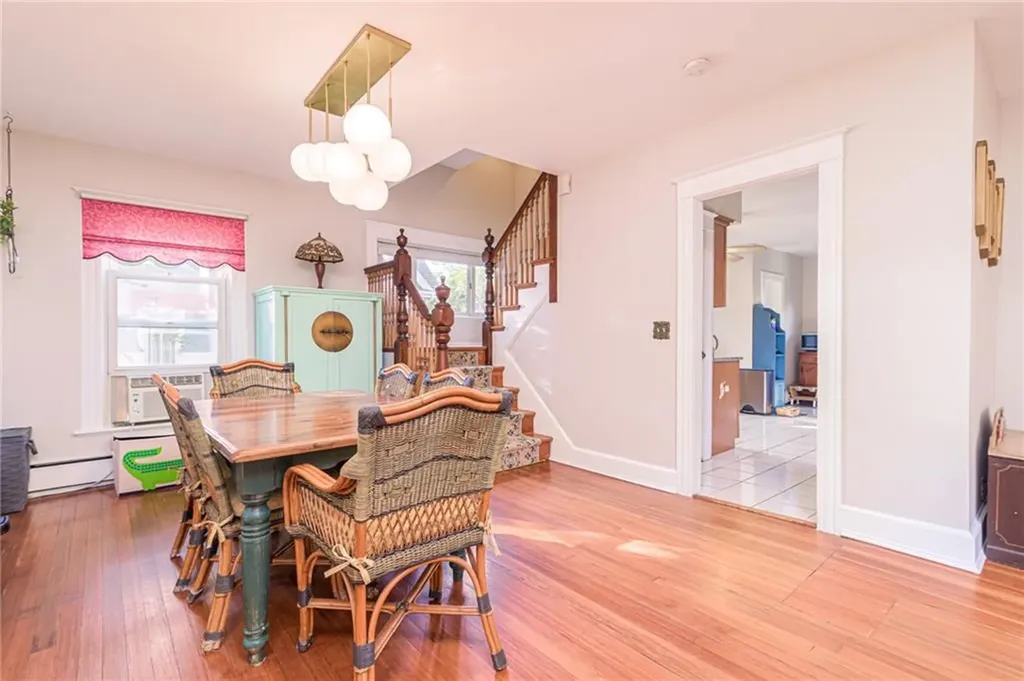 22 Park Avenue Westerly RI 02891