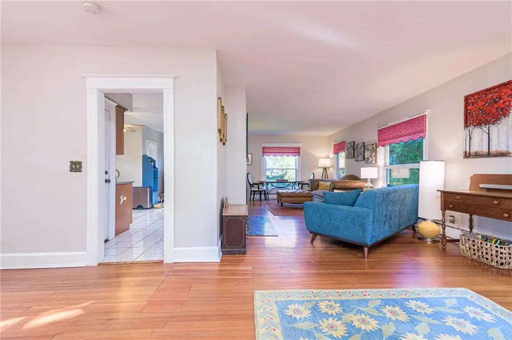 22 Park Avenue Westerly RI 02891