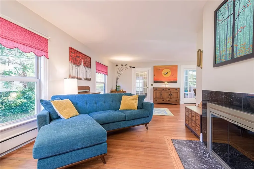 22 Park Avenue Westerly RI 02891