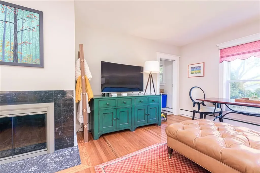 22 Park Avenue Westerly RI 02891