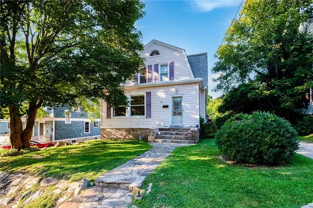 22 Park Avenue Westerly RI 02891