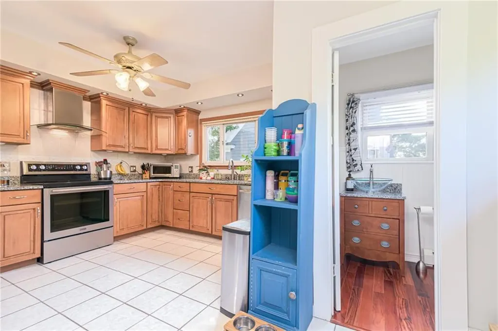 22 Park Avenue Westerly RI 02891