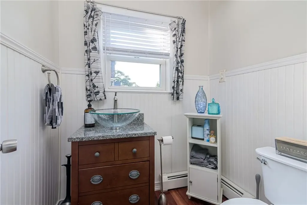 22 Park Avenue Westerly RI 02891