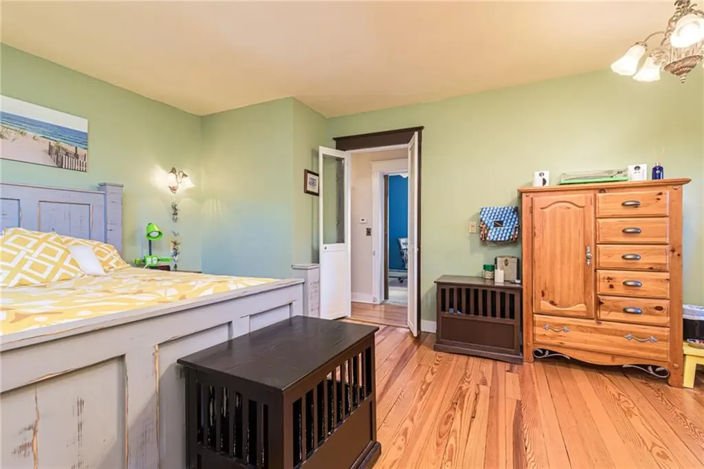 22 Park Avenue Westerly RI 02891