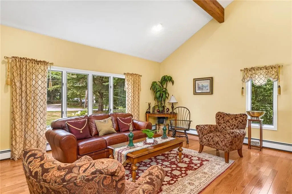 54 Kickemuit Avenue Bristol RI 02809