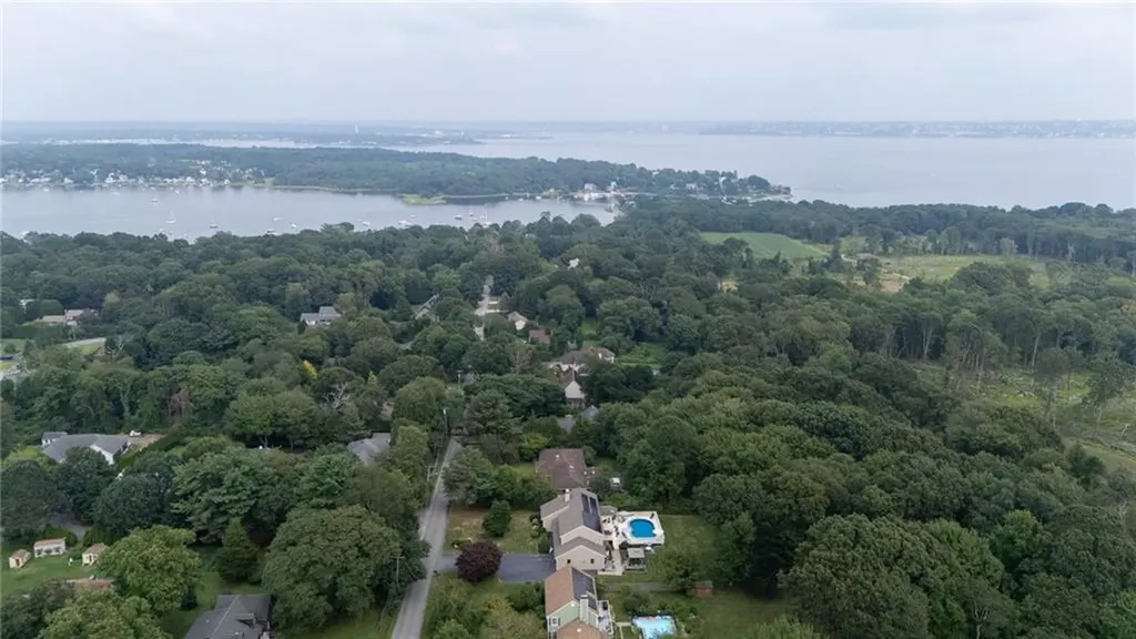 54 Kickemuit Avenue Bristol RI 02809