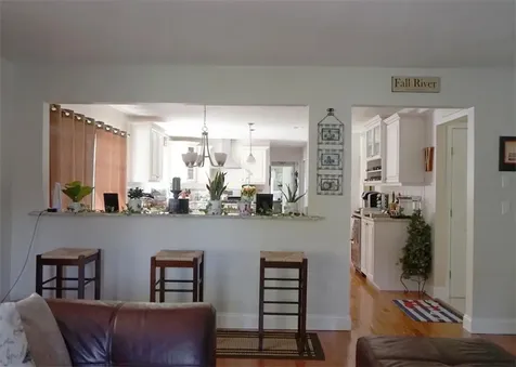 54 Kickemuit Avenue Bristol RI 02809