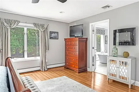 54 Kickemuit Avenue Bristol RI 02809