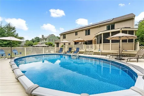 54 Kickemuit Avenue Bristol RI 02809