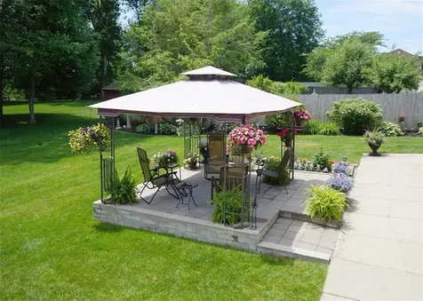 54 Kickemuit Avenue Bristol RI 02809