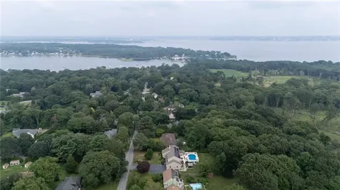 54 Kickemuit Avenue Bristol RI 02809