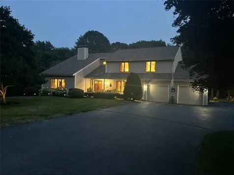 54 Kickemuit Avenue Bristol RI 02809