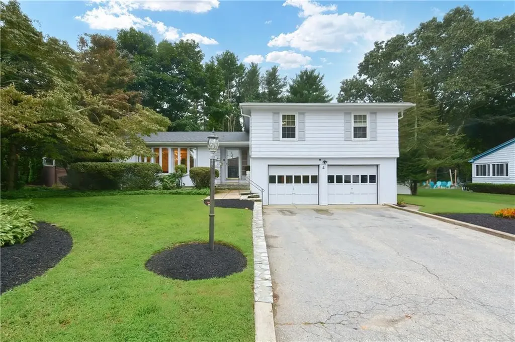 4 Valley View Drive Johnston RI 02919