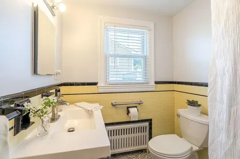 61 Sumach Avenue East Providence RI 02915