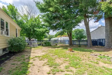 61 Sumach Avenue East Providence RI 02915