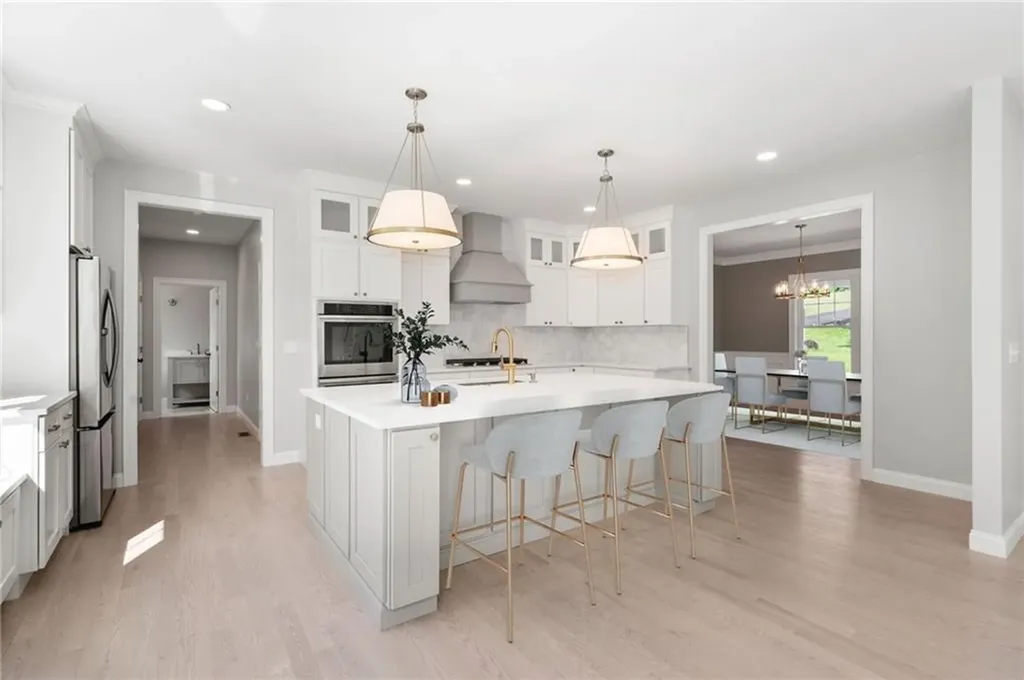 5 Vera Drive Smithfield RI 02917